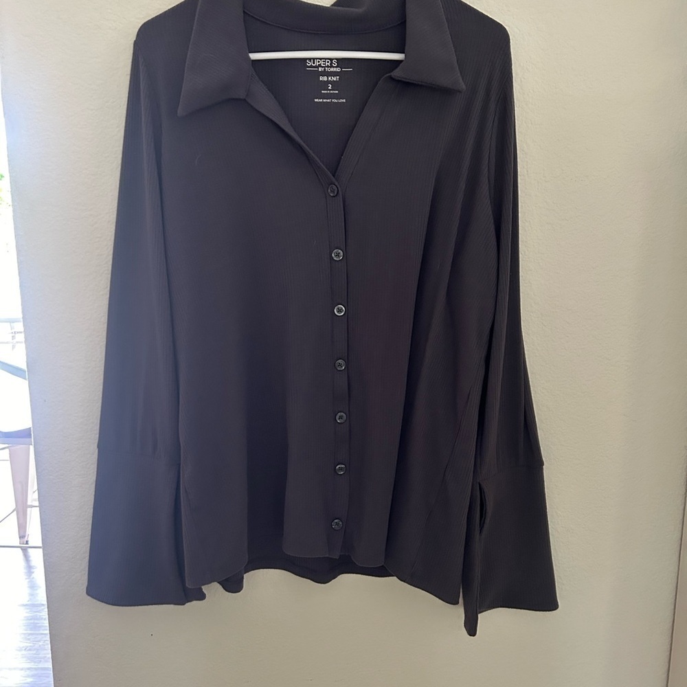 NWT Torrid Size 2 Super Soft Rib Button Front Fla… - image 2